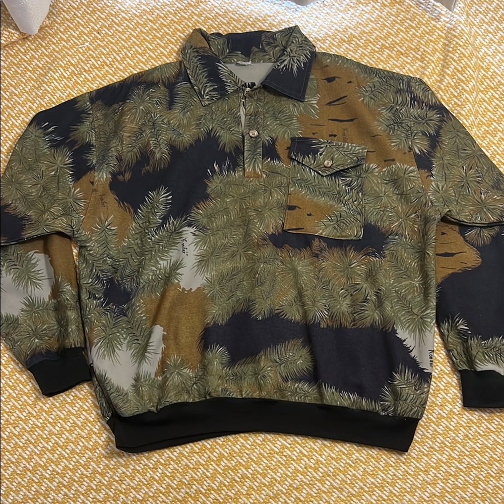 Cabela's Green and Brown Camouflage Casual Button Down Shirt